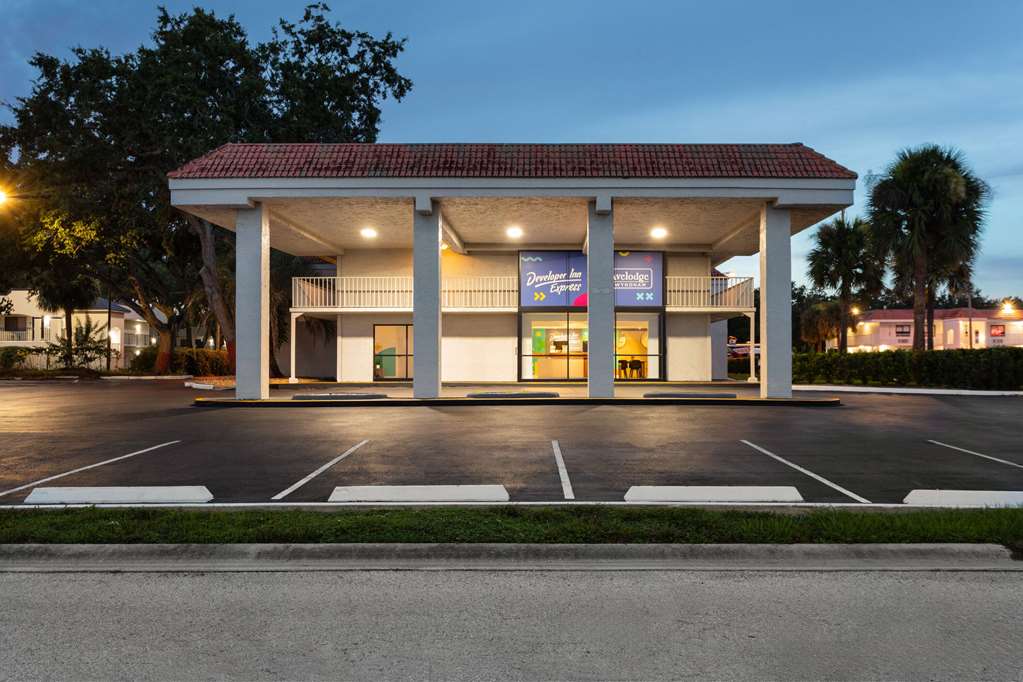 Developer Inn Express Fundamental Travelodge - photo 5