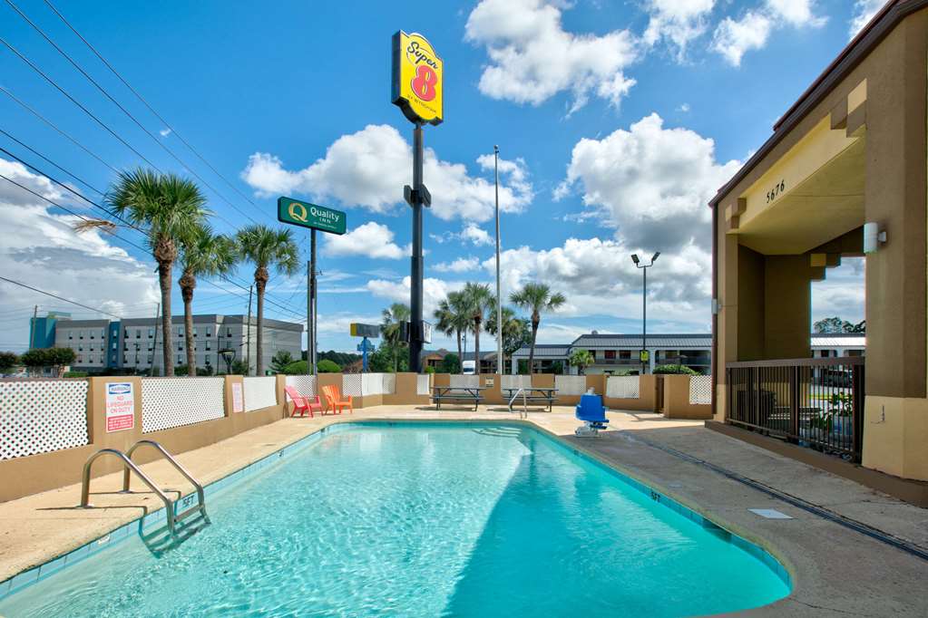 Super 8 by Wyndham Mobile Tillmans Corner - photo 4