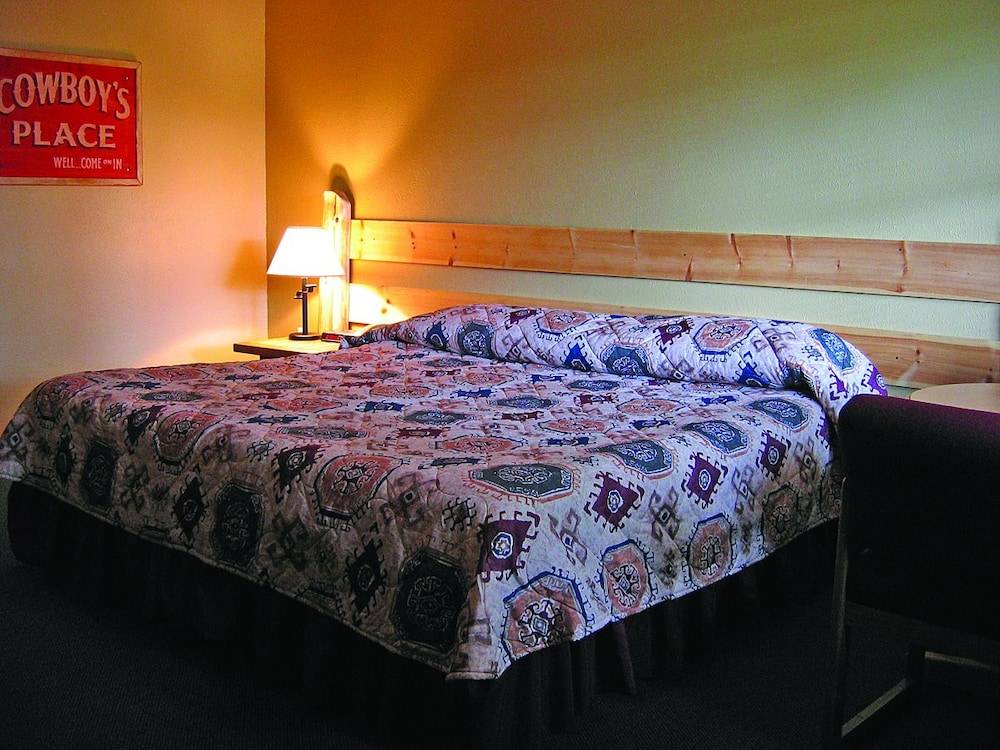 Double JJ Resort - photo 4