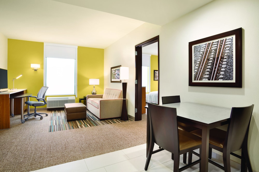 Home2 Suites by Hilton Birmingham Downtown - photo 4