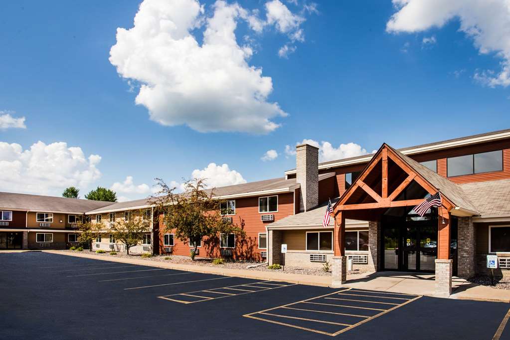 AmericInn by Wyndham Menomonie - featured photo